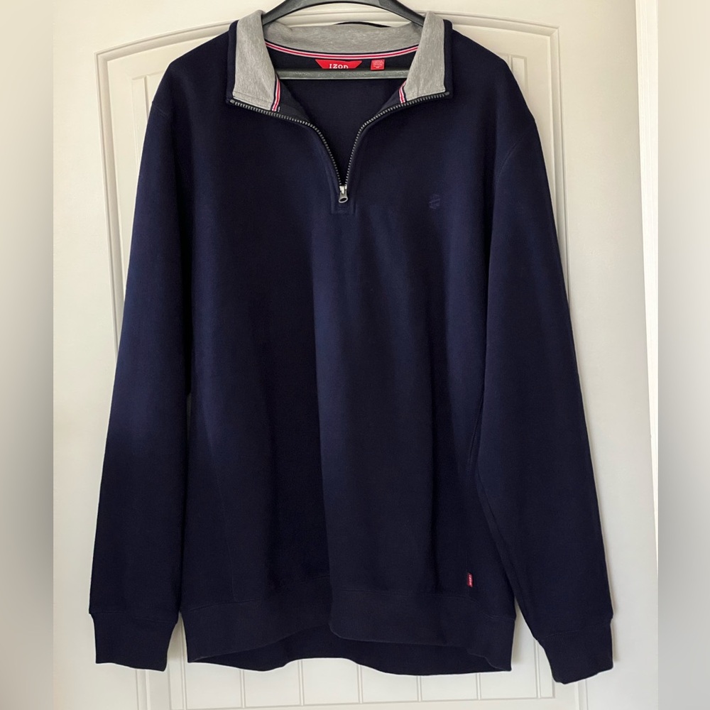 Men’s IZOD 1/4 zip long sleeve pullover  color Navy, size XL